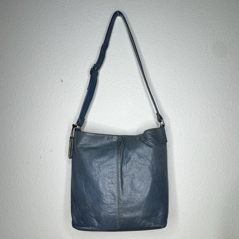 Liz Claiborne Blue Leather Bucket‎ Bag Shoulder Bag Vintage 90s Y2K Purse